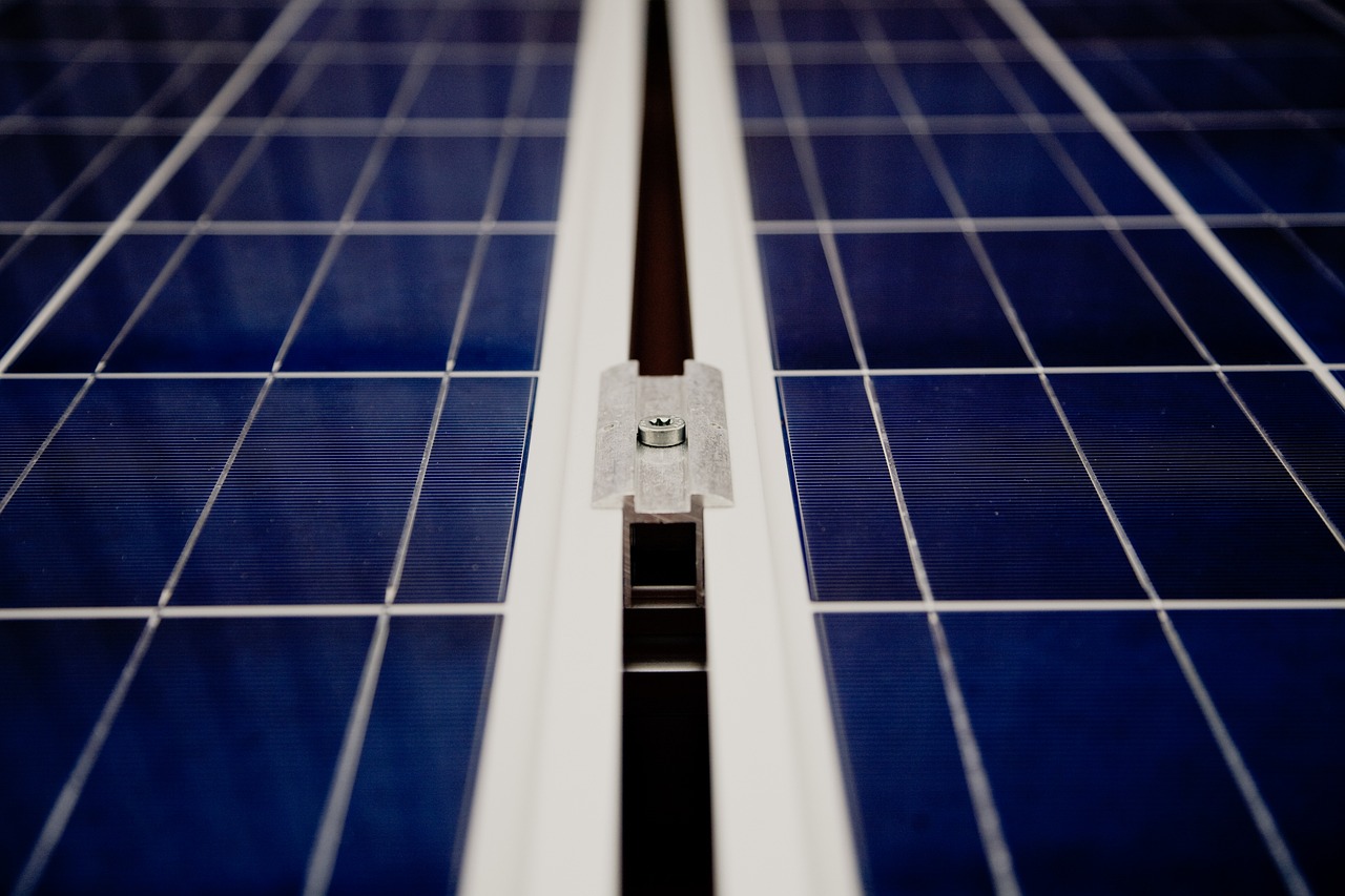 Mehr über den Artikel erfahren Die Energie der Sonne nutzen: Die Vorteile einer Photovoltaik-Anlage